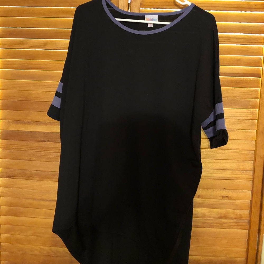 Lularoe perfect t